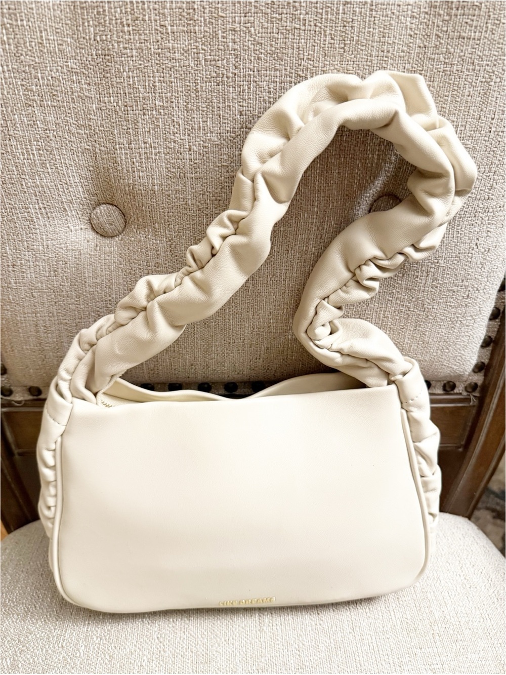 LIKE DREAMSVela Scrunchie Small Shoulder Bag